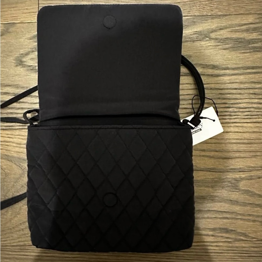 Vera Bradley small flap Hipster bag🖤 - Picture 6 of 8